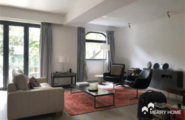Modern 3+1 Bedrooms with big balcony on the Gaoyou road Line 10